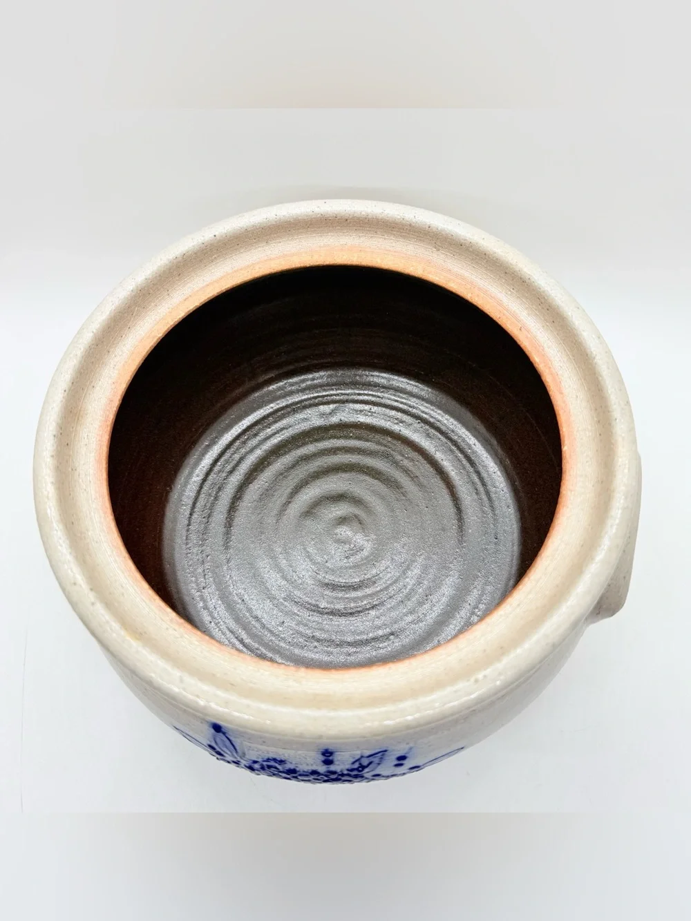 2003 Salmon Falls Pottery Blueberry Basket Bean Pot Casserole Salt Glaze Large